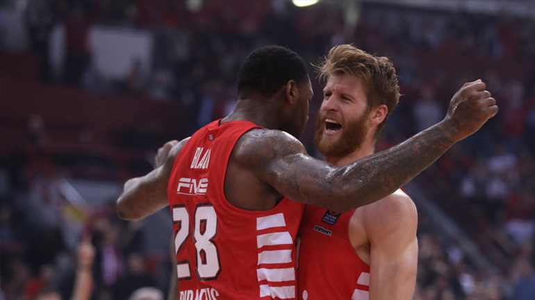 Euroleague: Έπιασε…13άρι ο Ολυμπιακός στα ντέρμπι των «αιωνίων», 81-73 τον Παναθηναϊκό