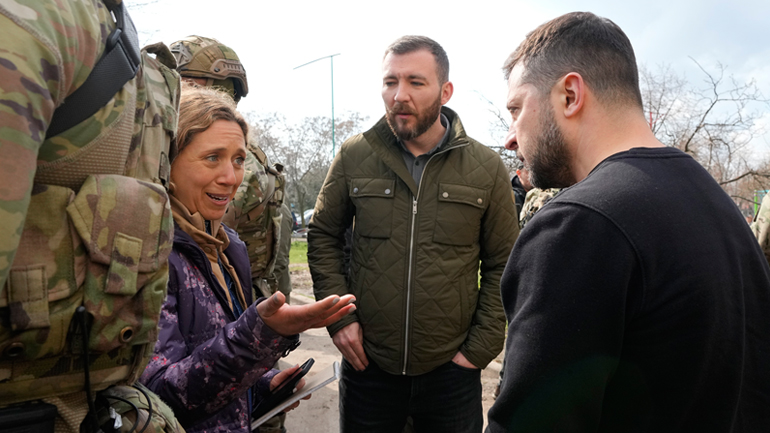 «Δεν θα τους συγχωρήσουμε ποτέ», είπε ο Ζελένσκι στην πρώτη επέτειο αποχώρησης των ρωσικών δυνάμεων από την Μπούτσα
