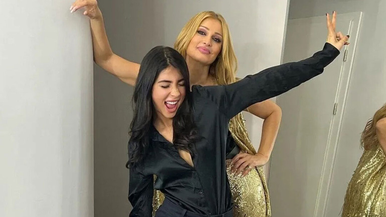 Η Νατάσα Θεοδωρίδου στηρίζει το νέο επαγγελματικό βήμα της κόρης της, Χριστιάνας