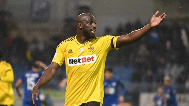 Με τον Καμαρά η αποστολή του Άρη για παιχνίδι με τον Ολυμπιακό