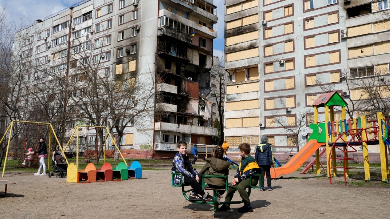 «Δεν υιοθετήθηκαν ούτε απήχθησαν», λέει ο Ρώσος πρεσβευτής στον ΟΗΕ για χιλιάδες Ουκρανόπουλα