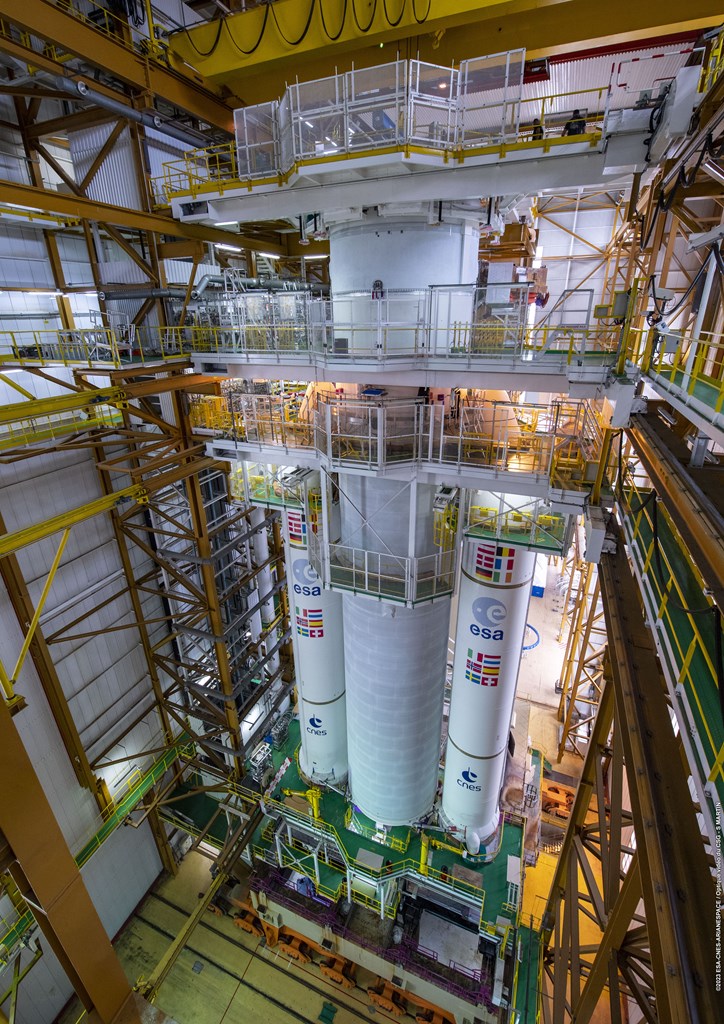 Το διαστημόπλοιο Ariane 5 κατά την προετοιμασία του για την αποστολή