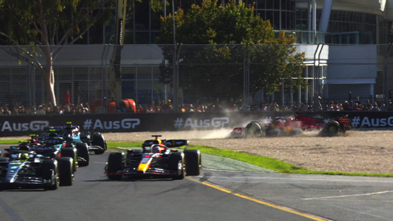 Ανατροπές και εκπλήξεις μετά την εκκίνηση του Grand Prix στην Αυστραλία