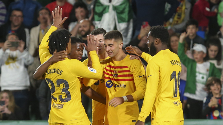 Ισπανία: Προελαύνει η Μπαρτσελόνα, 4-0 εκτός έδρας την Έλτσε!