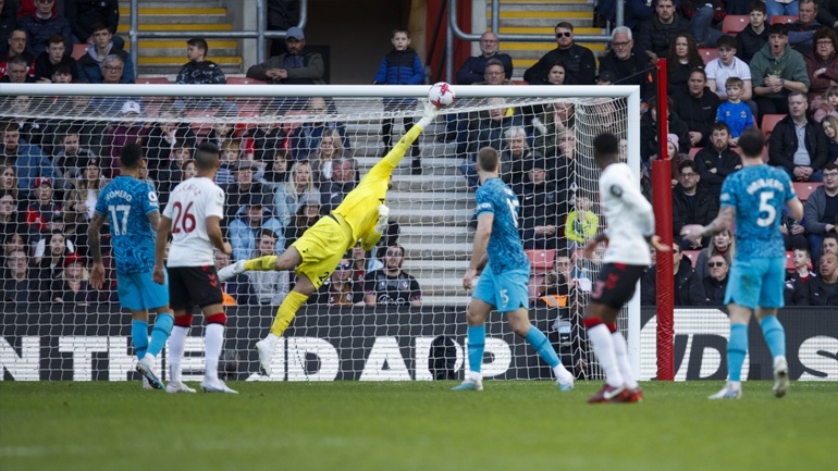 Premier League: Στα πάνω της η Έβερτον, πρώτο ματς χωρίς τον Κόντε για την Τότεναμ