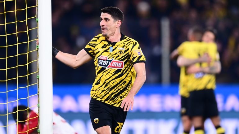 O Μάνταλος έφθασε τις 400 επαγγελματικές συμμετοχές