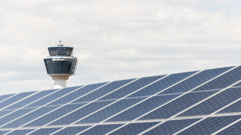 Φωτοβολταϊκό Πάρκο μαμούθ στον Διεθνή Αερολιμένα Αθηνών