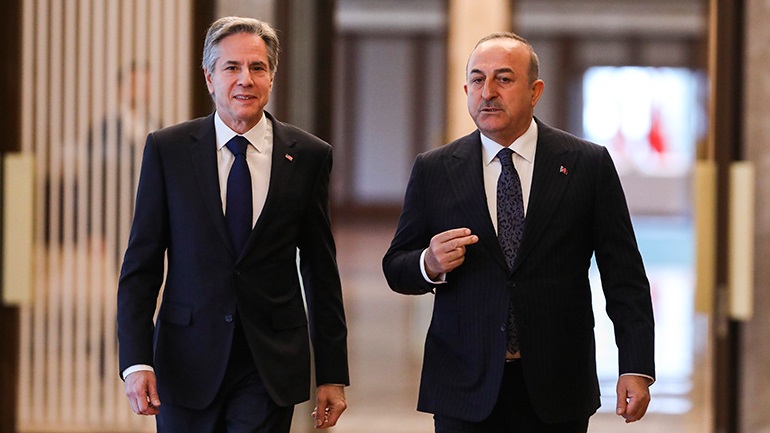 Συνάντηση Μπλίνκεν – Τσαβούσογλου στο περιθώριο της τελετής υποδοχής της Φινλανδίας στο ΝΑΤΟ