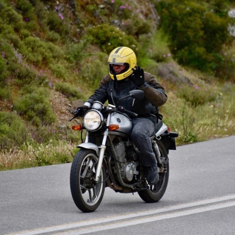 Και για τις καθημερινές μετακινήσεις μπορούν να χρησιμοποιούνται κάποιες ιστορικές, με ιστορικούς αναβάτες...