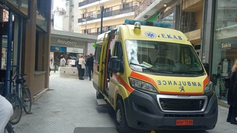 Καρδίτσα: Νεκρός 59χρονος μετά από πτώση από τον 5ο όροφο πολυκατοικίας