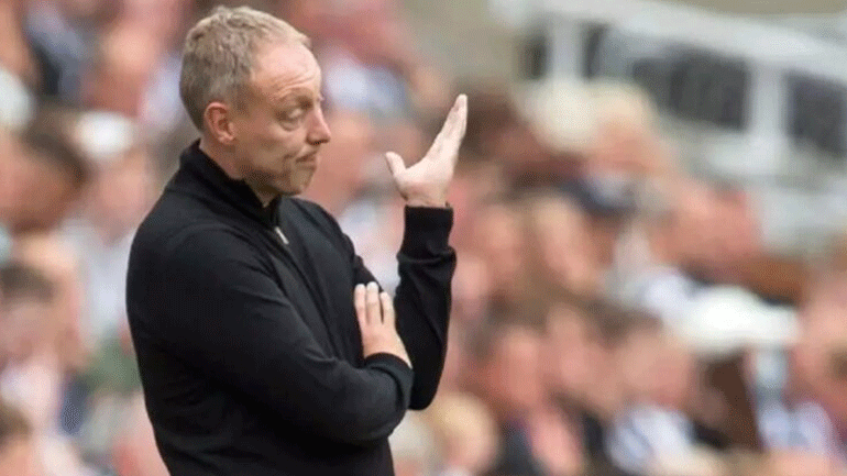 Κούπερ: «Είμαι σε συνεχή διάλογο με τον Μαρινάκη»