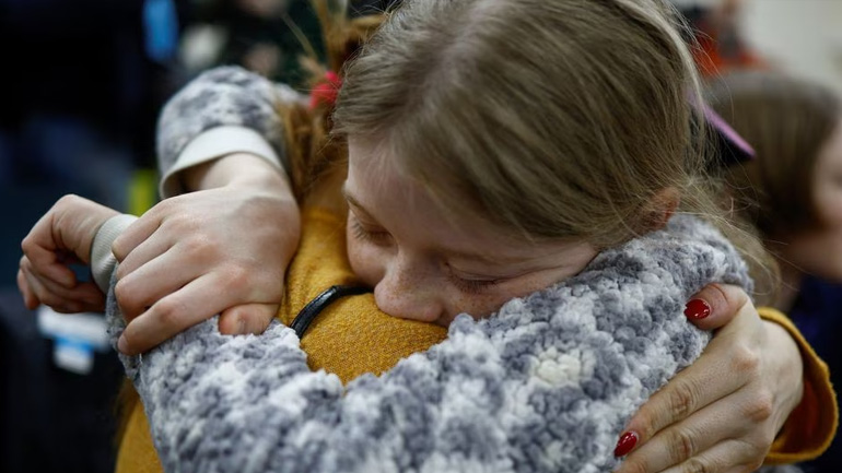 Ουκρανία: Επαναπατρίστηκαν 31 παιδιά που είχαν μεταφερθεί παράνομα στη Ρωσία Ουκρανία: Επαναπατρίστηκαν 31 παιδιά που είχαν μεταφερθεί παράνομα στη Ρωσία