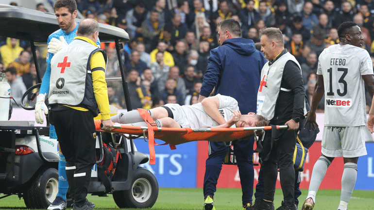 Άρης: Παραμένει στην Αθήνα λόγω τραυματισμού ο Μπράμπετς