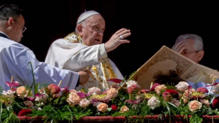 Πάσχα των Καθολικών: Ο πάπας ζήτησε από τους πιστούς και τα έθνη «να ακολουθήσουν την οδό της αμοιβαίας αλληλεγγύης»