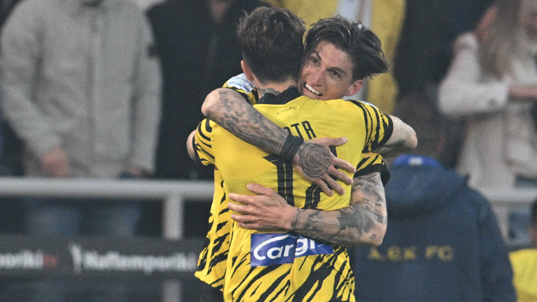 Παρέμεινε πρώτη η ΑΕΚ, 3-1 τον Άρη