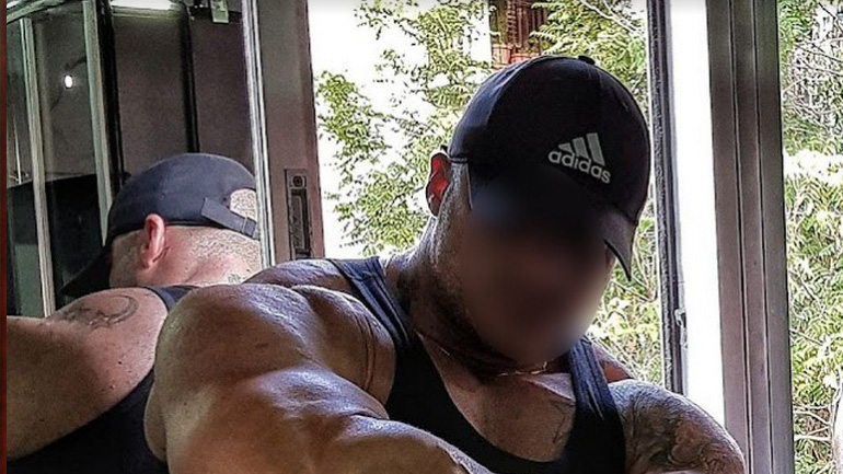 Αυτός είναι ο αστυνομικός που συνελήφθη για διακίνηση ναρκωτικών με περιπολικό