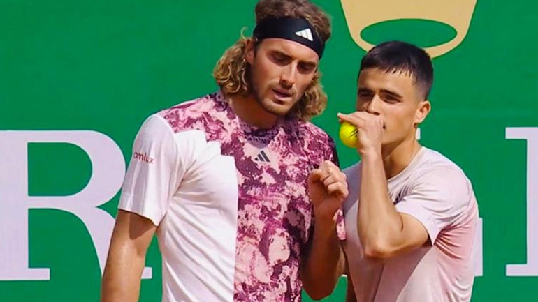 Τένις: Πρεμιέρα με το… δεξί για τα αδέρφια Τσιτσιπά στο Μόντε Κάρλο