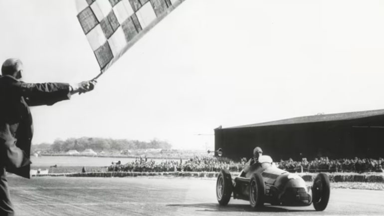 Ποιος ισχυρός άντρας (όχι οδηγός) της Formula 1 μπήκε στο club των δισεκατομμυριούχων;  