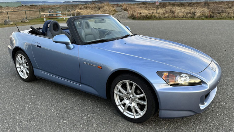 Πόσα δίνεις για το πιο καλοσυντηρημένο Honda S2000 στον κόσμο;