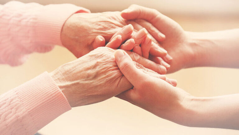 Παγκόσμια ημέρα κατά της νόσου του Πάρκινσον 11 Απριλίου: Τα πρώιμα συμπτώματα 