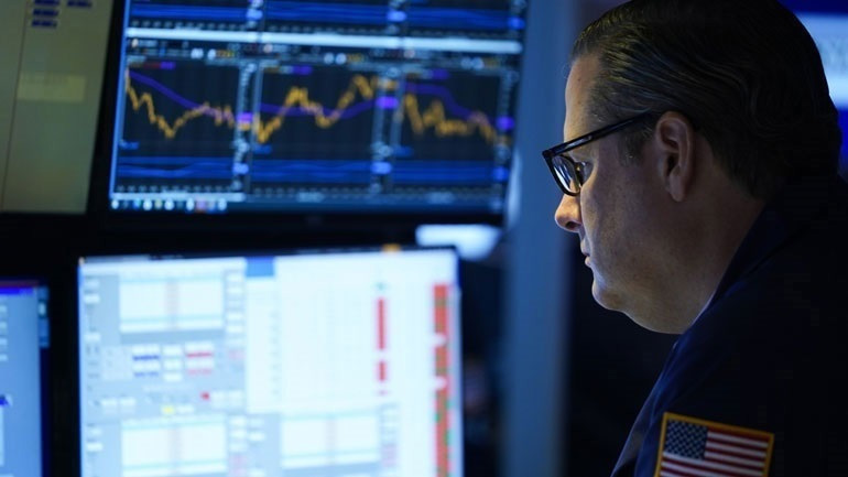 Μεικτά πρόσημα στη Wall Street