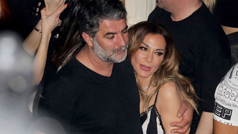 Δέσποινα Βανδή για Βασίλη Μπισμπίκη: «Η αγάπη μου για το θέατρο με οδήγησε στο να τον συναντήσω»