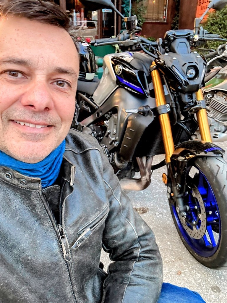 Μας ενθουσίασε το κιβώτιο της Yamaha MT09 SP