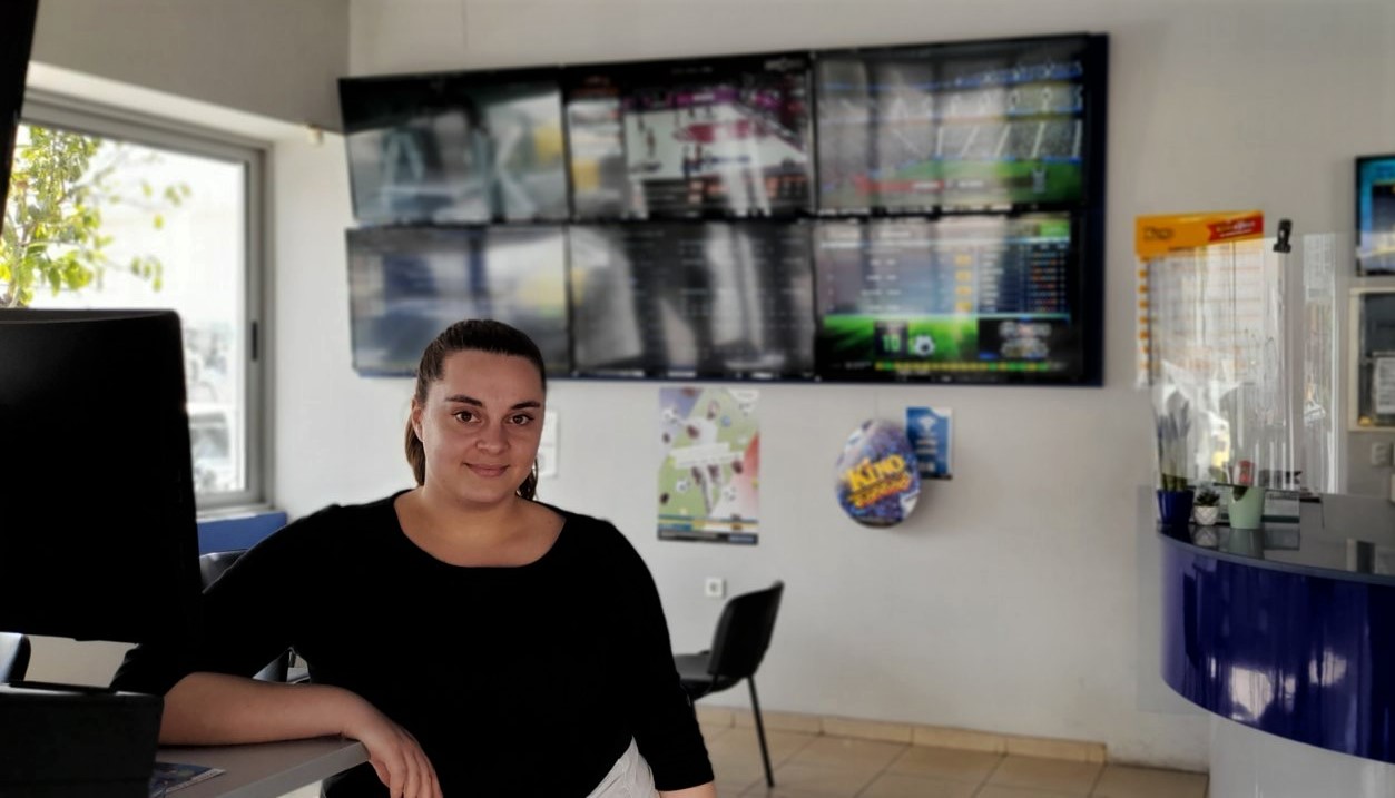 Ελισάβετ Παλιμετάκη, ιδιοκτήτρια καταστήματος ΟΠΑΠ στον Πειραιά