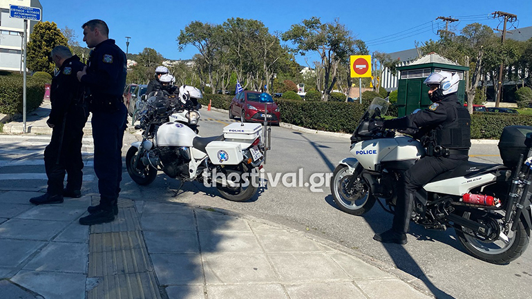 Επίθεση με μαχαίρι έξω από το ΑΠΘ – Τραυματίστηκε στον λαιμό 35χρονος