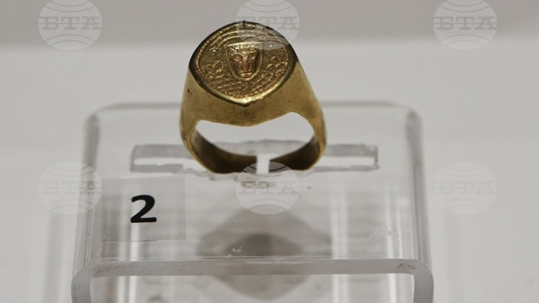 Βουλγαρία: Χρυσό δαχτυλίδι του 9ου αιώνα στο επίκεντρο της έκθεσης «Βουλγαρική Αρχαιολογία 2022» Βουλγαρία: Χρυσό δαχτυλίδι του 9ου αιώνα στο επίκεντρο της έκθεσης «Βουλγαρική Αρχαιολογία 2022»