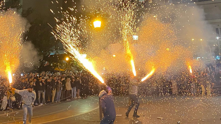 Φαντασμαγορικό το θέαμα των χαλκουνιών στο Αγρίνιο