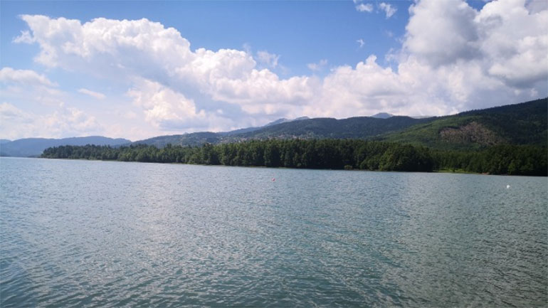 Έθιμα του Πάσχα στα χωριά της Λίμνης Πλαστήρα