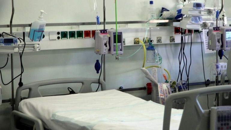 Ακρωτηριάστηκαν δύο αγόρια από βεγγαλικά – Διασωληνωμένος στη ΜΕΘ ο 27χρονος από το Λεωνίδιο