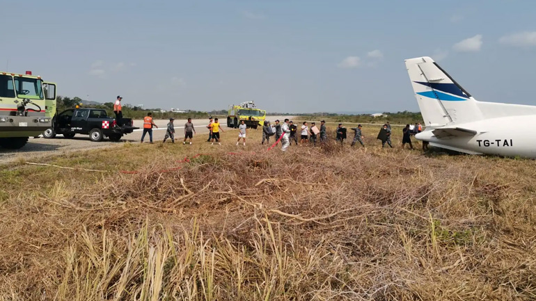 Γουατεμάλα: Αεροσκάφος έχασε μέρος του συστήματος προσγείωσης