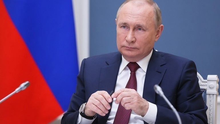 Ρωσία: Ο Πούτιν και ο υπουργός Άμυνας συζητούν για τις ασκήσεις του Στόλου του Ειρηνικού