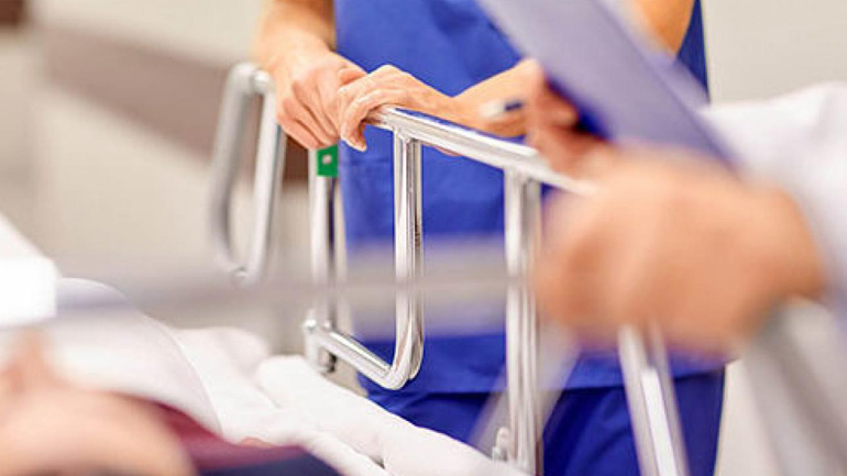 Κύμα αγάπης για τον αστυνομικό που ακρωτηριάστηκε στο πόδι μετά από τροχαίο στο Ρέθυμνο