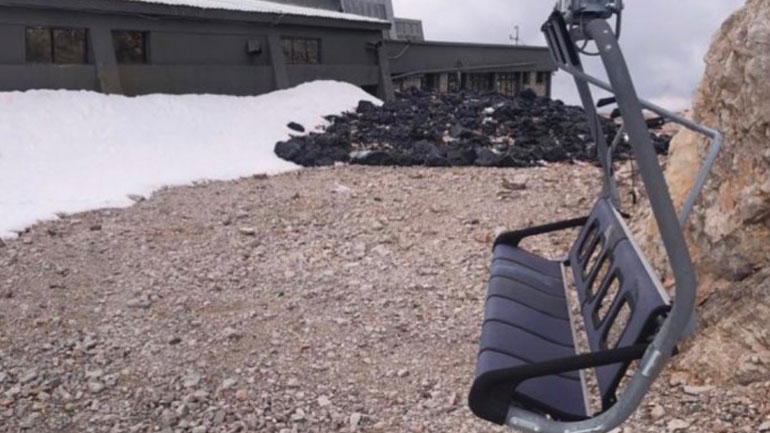 Οικολογική καταστροφή στο χιονοδρομικό κέντρο Παρνασσού