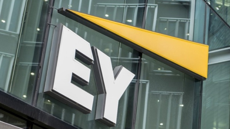 Η βρετανική εταιρεία Ernst & Young απολύει 3.000 υπαλλήλους στις ΗΠΑ