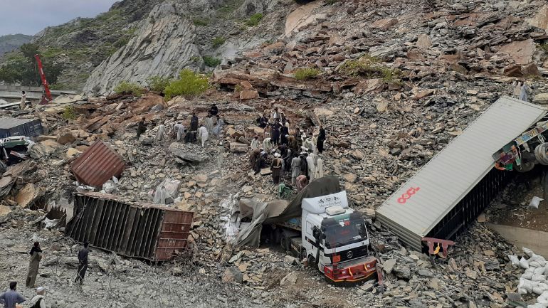 Τουλάχιστον 2 νεκροί και 8 τραυματίες από κατολίσθηση στα σύνορα Πακιστάν – Αφγανιστάν