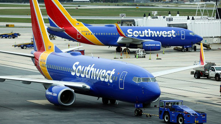 Καθηλώνεται προσωρινά ο στόλος αεροσκαφών της Southwest Airlines λόγω τεχνικών προβλημάτων