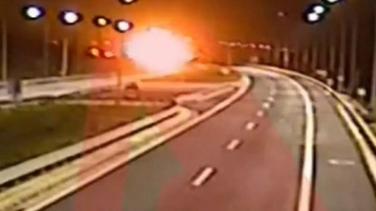 Νέα σοκαριστικά πλάνα από τη στιγμή της φονικής σύγκρουσης στα Τέμπη