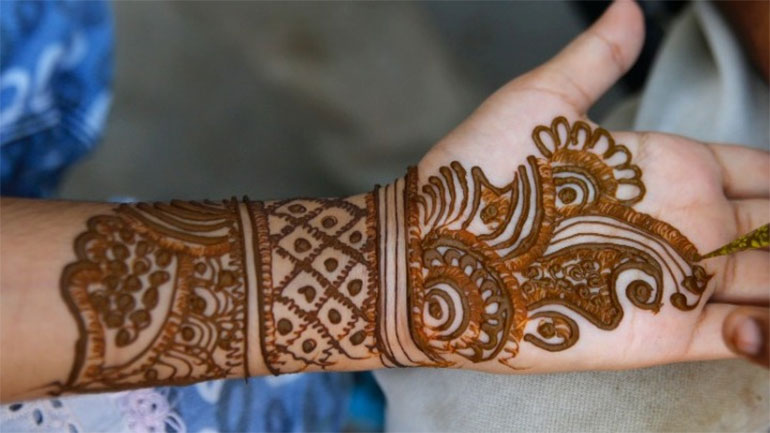 Ντοκιμαντέρ για την τέχνη των τατουάζ στις Φιλιππίνες