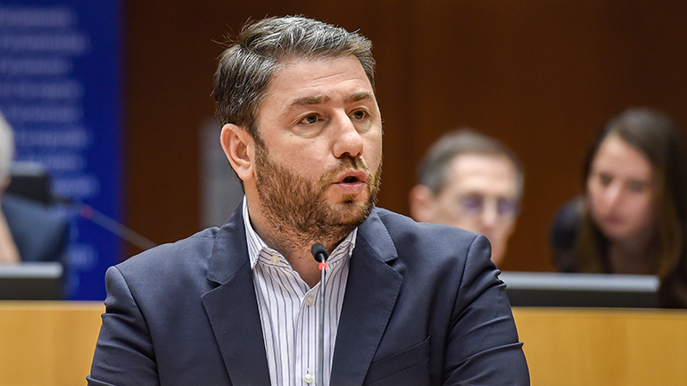 Ν. Ανδρουλάκης: Πρέπει να σταθούμε στο πλευρό κάθε γυναίκας