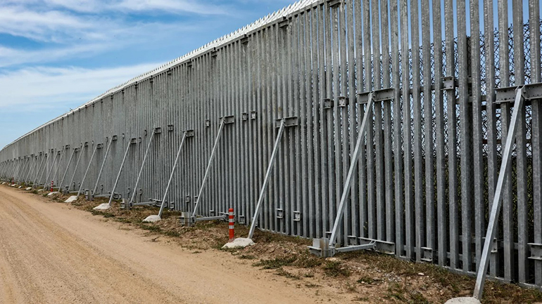 Υπερψηφίστηκε η τροπολογία για ευρωπαϊκή χρηματοδότηση του φράχτη στον Έβρο