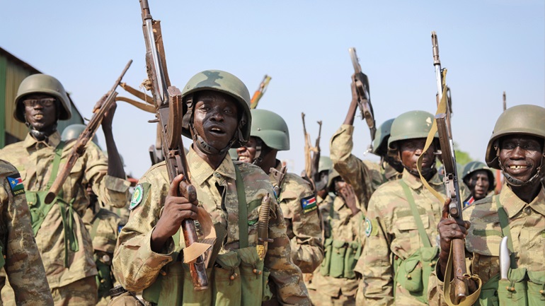 Σουδάν: 10.000 έως 20.000 άνθρωποι έχουν διαφύγει στο Τσαντ, δηλώνει ο ΟΗΕ Σουδάν: 10.000 έως 20.000 άνθρωποι έχουν διαφύγει στο Τσαντ, δηλώνει ο ΟΗΕ