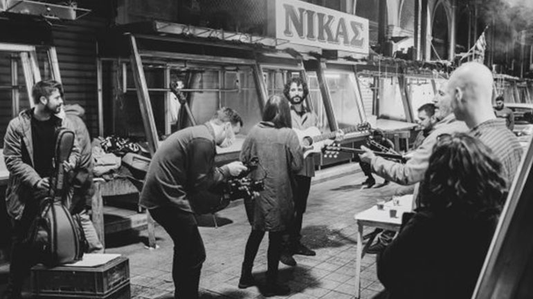 «Σπασμένος Ήχος»: Ένα ντοκιμαντέρ για το μπουζούκι στον ιστορικό κινηματογράφο Άστορ