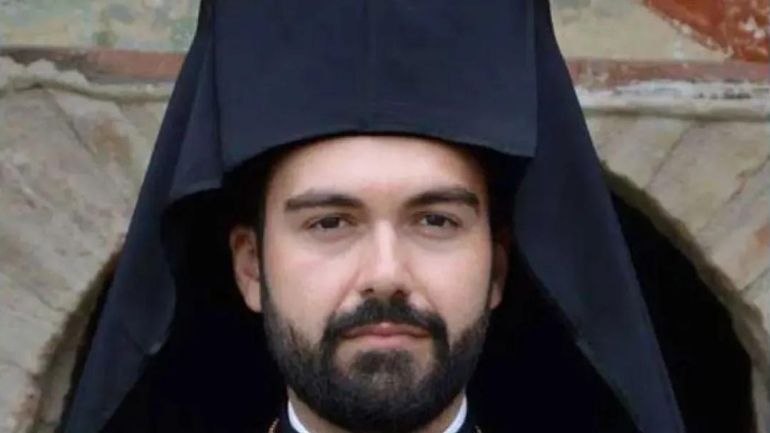 Συνελήφθη ο Μέγας Αρχιμανδρίτης του Οικουμενικού Πατριαρχείου για κλοπή ρολογιού Συνελήφθη ο Μέγας Αρχιμανδρίτης του Οικουμενικού Πατριαρχείου για κλοπή ρολογιού