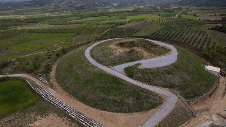 Μια ξενάγηση στα ενδότερα του τύμβου Καστά, ένα …μοναδικό ταξίδι στην ιστορία