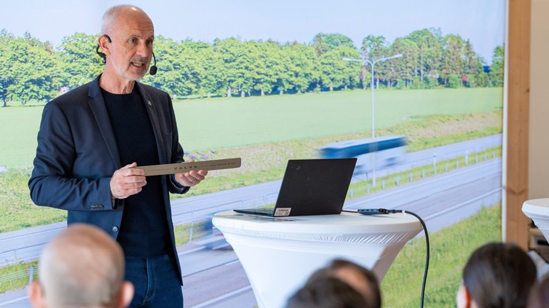 Test drive με ηλεκτρικά αυτοκίνητα έκανε η Volvo σε υπουργούς της Ευρωπαϊκής Ένωσης