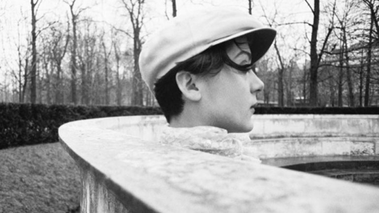 Η σύγχρονη Ελλάδα μέσα από την ιστορία ενός κούριερ